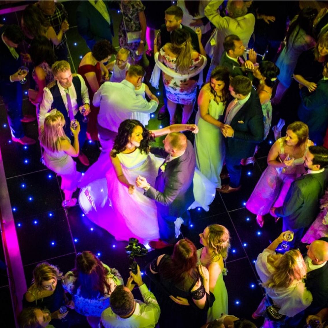 hedsor house tallow wedding party